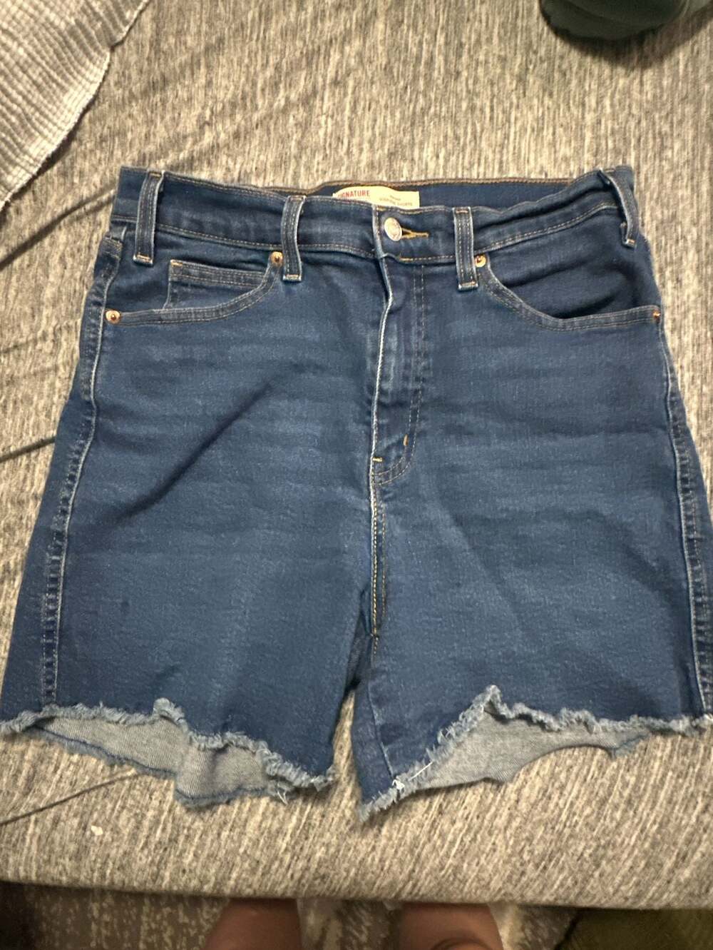 Signature by Levi Strauss & Co. Women's Heritage High-Rise Shorts Size 12